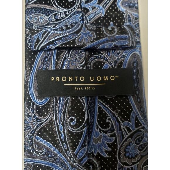 Pronto Uomo Necktie Black, Blue, and Taupe Paisley Printed Narrow 100% Silk Tie - Picture 10 of 11